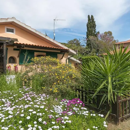 Podere Isabella San Vincenzo Exterior photo