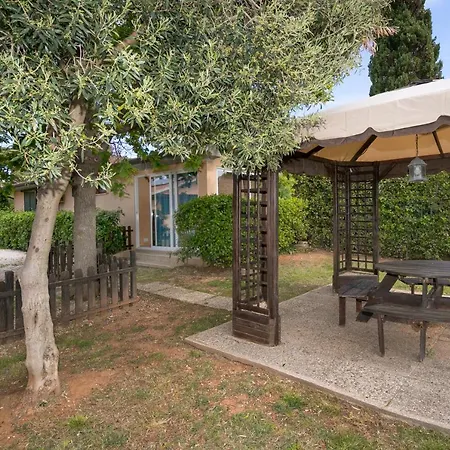 Podere Isabella San Vincenzo Exterior photo
